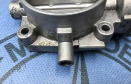 Дроссельная заслонка для Mercedes-Benz C class на фотографиях