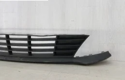 Фартук переднего бампера для Kia Rio на фотографиях