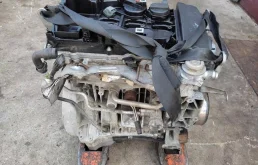 Двигатель без навесного для Mercedes-Benz CLC class на фотографиях