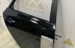 Дверь багажника для Hyundai Solaris 2016 года на фотографиях