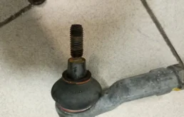 Рулевая рейка для Land Rover Range Rover Sport 2013 года на фотографиях