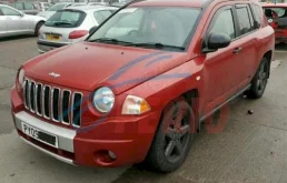 Бампер передний для Jeep Compass на фотографиях