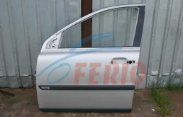 Двери для Volvo XC90 2003 года на фотографиях