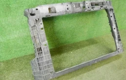 Панель радиатора (телевизор) для Skoda Rapid 2021 года на фотографиях