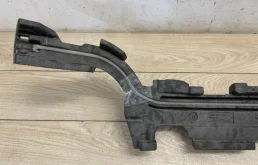 Абсорбер переднего бампера для Audi Q7 на фотографиях