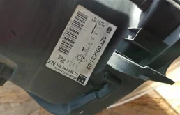 Фара правая для Opel Insignia 2009 года на фотографиях