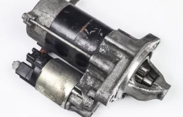 Стартер для Toyota Corolla на фотографиях