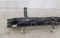 Усилитель заднего бампера для Hyundai Solaris 2017 года на фотографиях