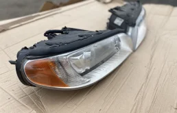 Фара ксенон правая для Volvo S80 на фотографиях