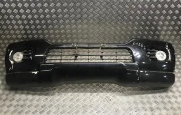 Бампер передний для Mitsubishi Pajero Sport на фотографиях