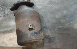 Выпускной коллектор (208A03629R) для Renault Logan 2014-2018 (L8)