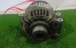 Генератор для Renault Logan 2013 года на фотографиях