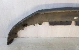 Отбойник капота для Audi Q3 на фотографиях