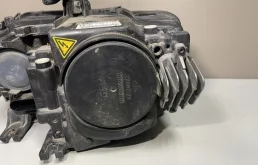 Фара ксенон левая для Audi A5 на фотографиях