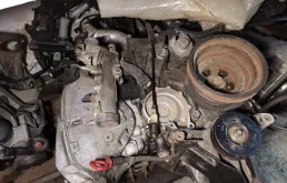 Двигатель без навесного для Mercedes-Benz CLK class 1998 года на фотографиях