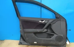 Двери для Honda Accord 2011 года на фотографиях