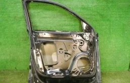 Дверь передняя левая для Audi Q3 на фотографиях