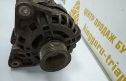 Генератор для Renault Duster на фотографиях