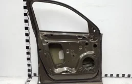 Дверь передняя левая для Audi Q3 2019 года на фотографиях