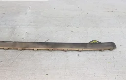 Фартук (спойлер) заднего бампера для Audi Q7 2019 года на фотографиях