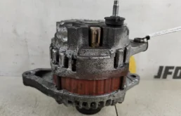 Генератор для Dodge Caliber на фотографиях