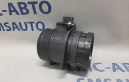 Датчик массового расхода воздуха для Volkswagen Passat 2014 года на фотографиях