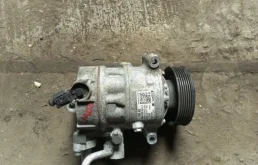 Компрессор кондиционера для Skoda Rapid 2012 года на фотографиях