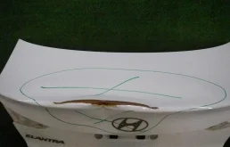 Крышка багажника для Hyundai Elantra на фотографиях