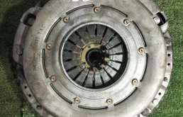 маховик для Kia Carnival 1 UP/GQ 1998-2006