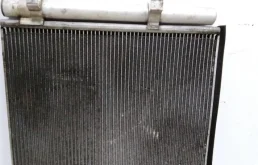 Радиатор кондиционера для Hyundai Solaris 2015 года на фотографиях