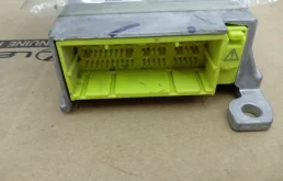 Блок ABS для Toyota RAV4 на фотографиях