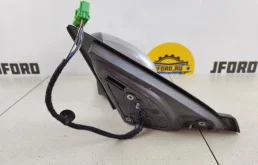 Зеркало боковое левое для Volvo C30 на фотографиях