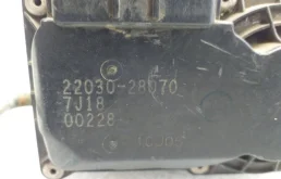 Дроссельная заслонка для Toyota RAV4 на фотографиях