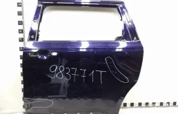 Двери для Kia Carnival на фотографиях