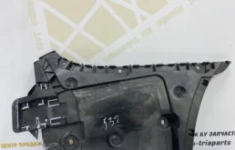 Кронштейн заднего бампера правый для BMW 5er 2019 года на фотографиях