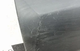 Молдинг двери задний левый для Toyota RAV4 2015 года на фотографиях