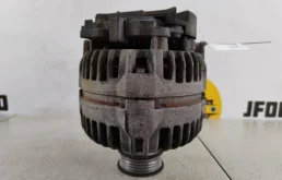 Генератор для Opel Zafira 2007 года на фотографиях