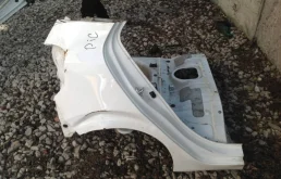 Крылья для Kia Picanto 2023 года на фотографиях