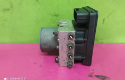 Блок ABS для Skoda Rapid 2014 года на фотографиях