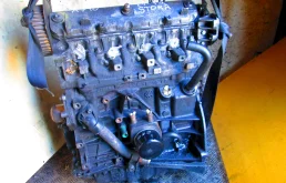Двигатель без навесного для Renault Laguna на фотографиях