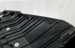 Кожух замка капота для Hyundai Solaris 2018 года на фотографиях