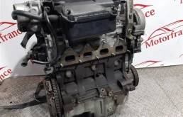 Двигатель без навесного для Renault Logan 2018 года на фотографиях