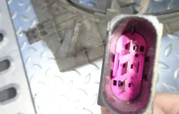 Вентилятор радиатора охлаждения ДВС для Skoda Rapid 2015 года на фотографиях