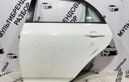 Дверь задняя левая для Toyota Corolla 2011 года на фотографиях