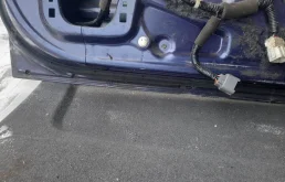 Двери для Honda Accord 2006 года на фотографиях