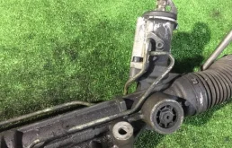 Рулевая рейка для BMW X3 2009 года на фотографиях