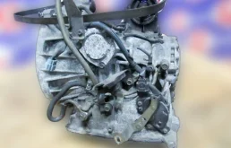 АКПП для Nissan Serena 2003 года на фотографиях