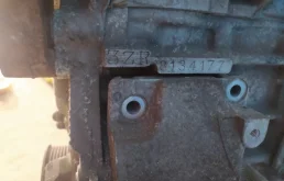 Двигатель без навесного для Toyota RAV4 2008 года на фотографиях