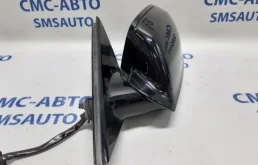 Стекла и зеркала для Audi A8 2010 года на фотографиях