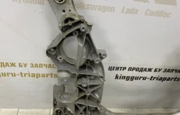 Подрамник двигателя для BMW 5er 2016 года на фотографиях